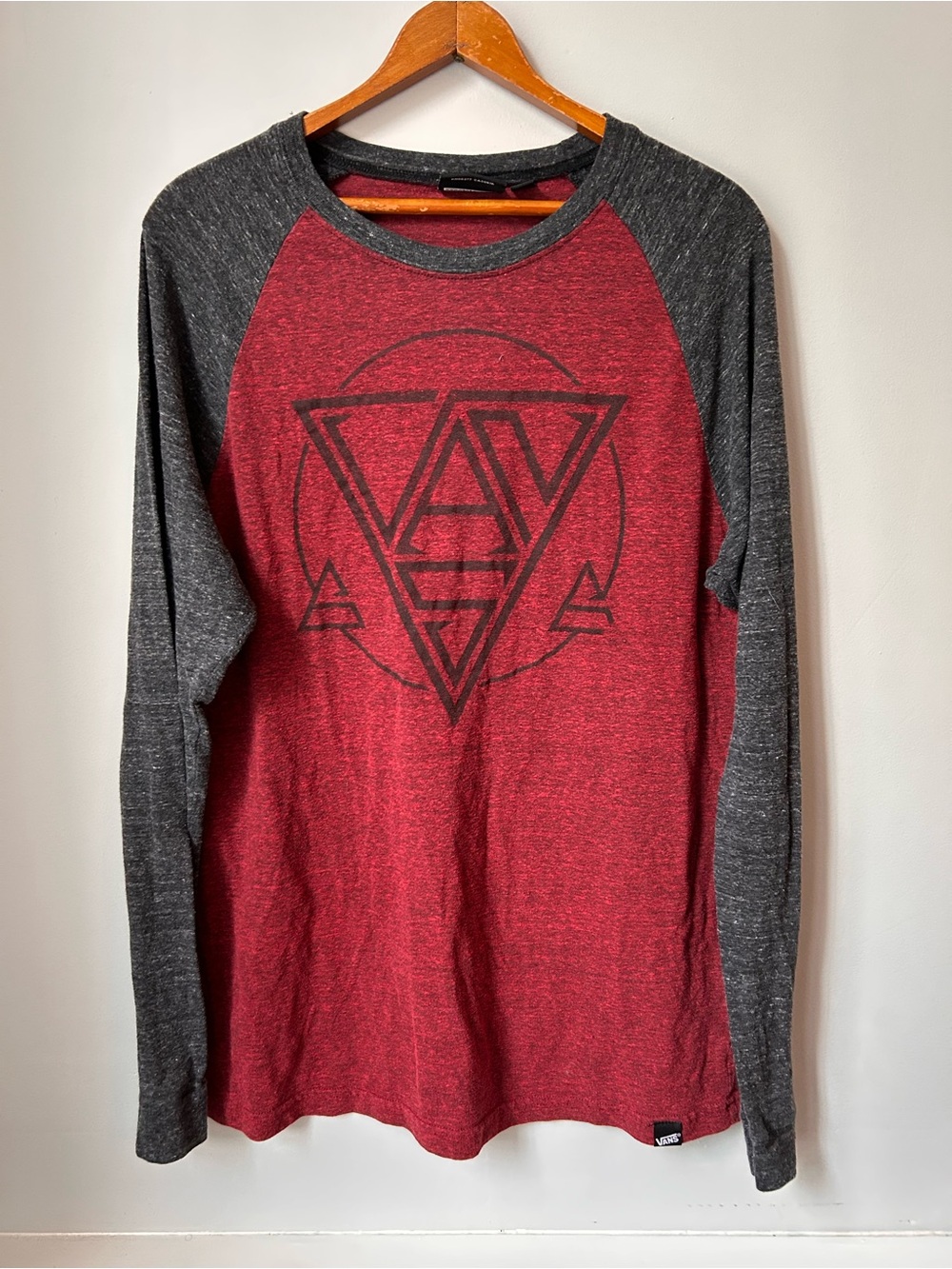 vans raglan shirt long sleeve maroon gray Large
